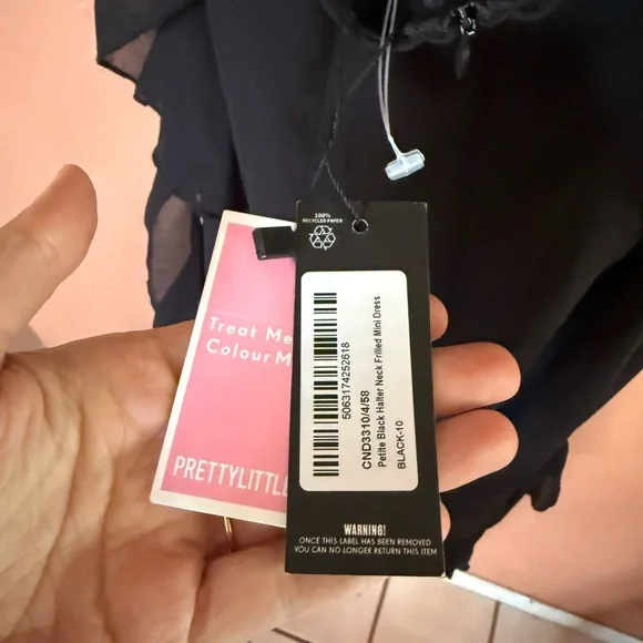 PrettyLittleThing Black Ruffle Mini Dress - Picture 5 of 5